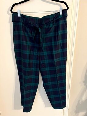 Talbots black watch plaid pant, size 16P